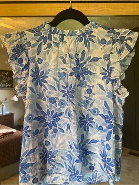 THML Blue Floral Ruffled Sleeveless Blouse